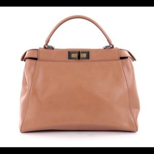 Buy now sale !!!✨💥FENDI Peekaboo bag Lg